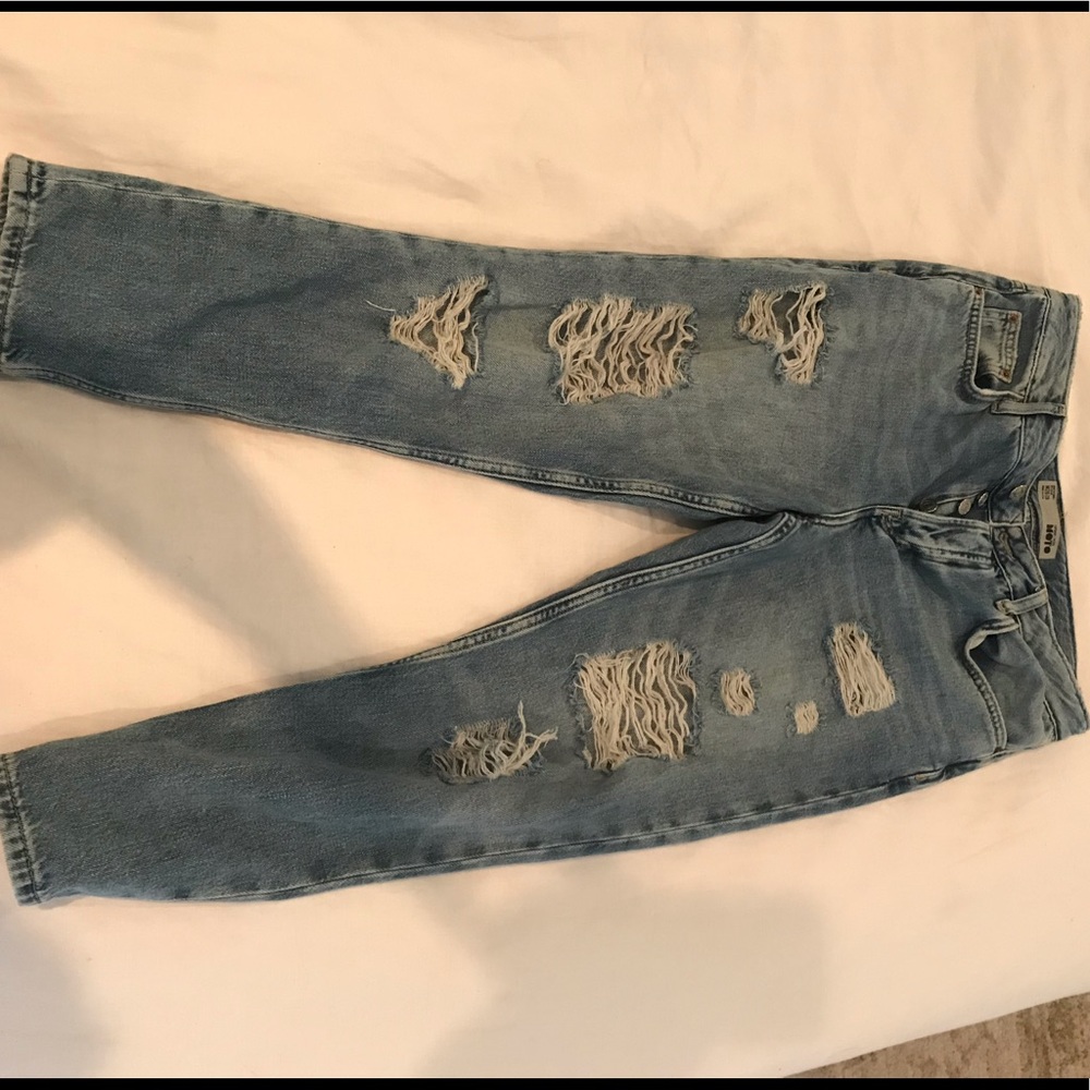 Topshop Petite Moto Ripped Jean W26L28